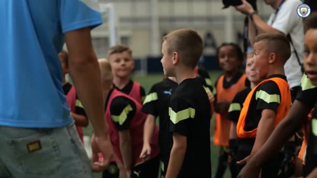 Behind the scenes: Haaland's first week at Man City